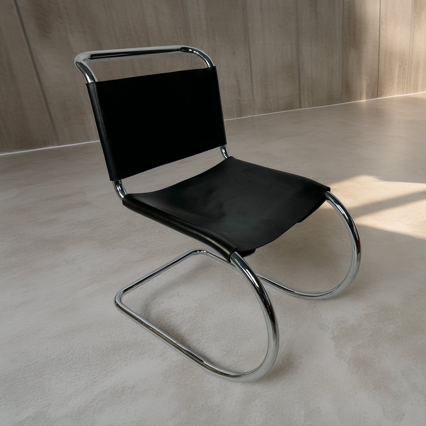 Set of 4 1970s Cantilever Chairs – in the style of Mies van der Rohe (MR10)