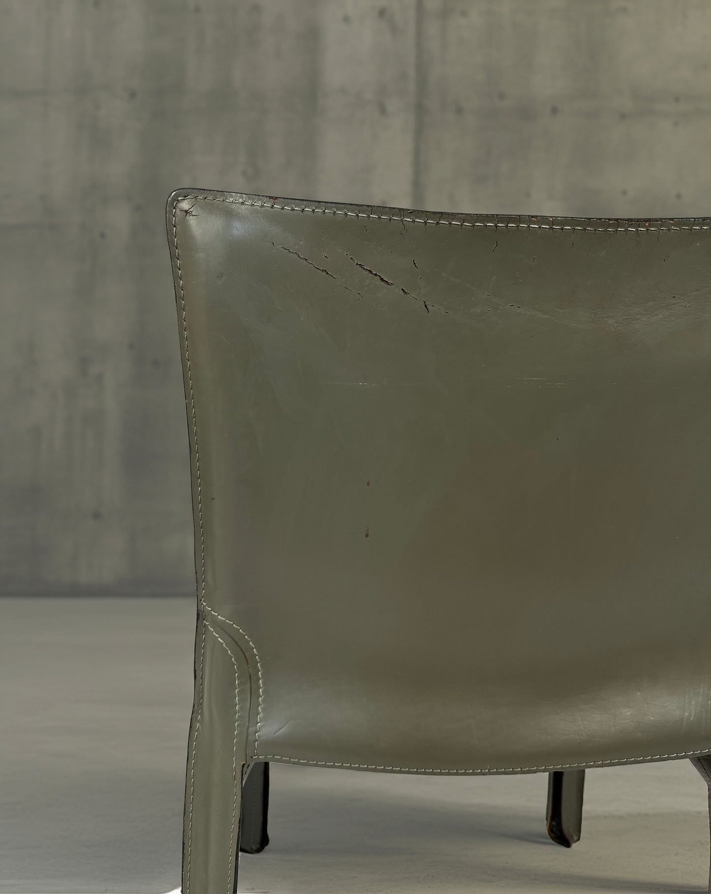 1990s 2x 412 Cab Chair by Mario Bellini for Cassina