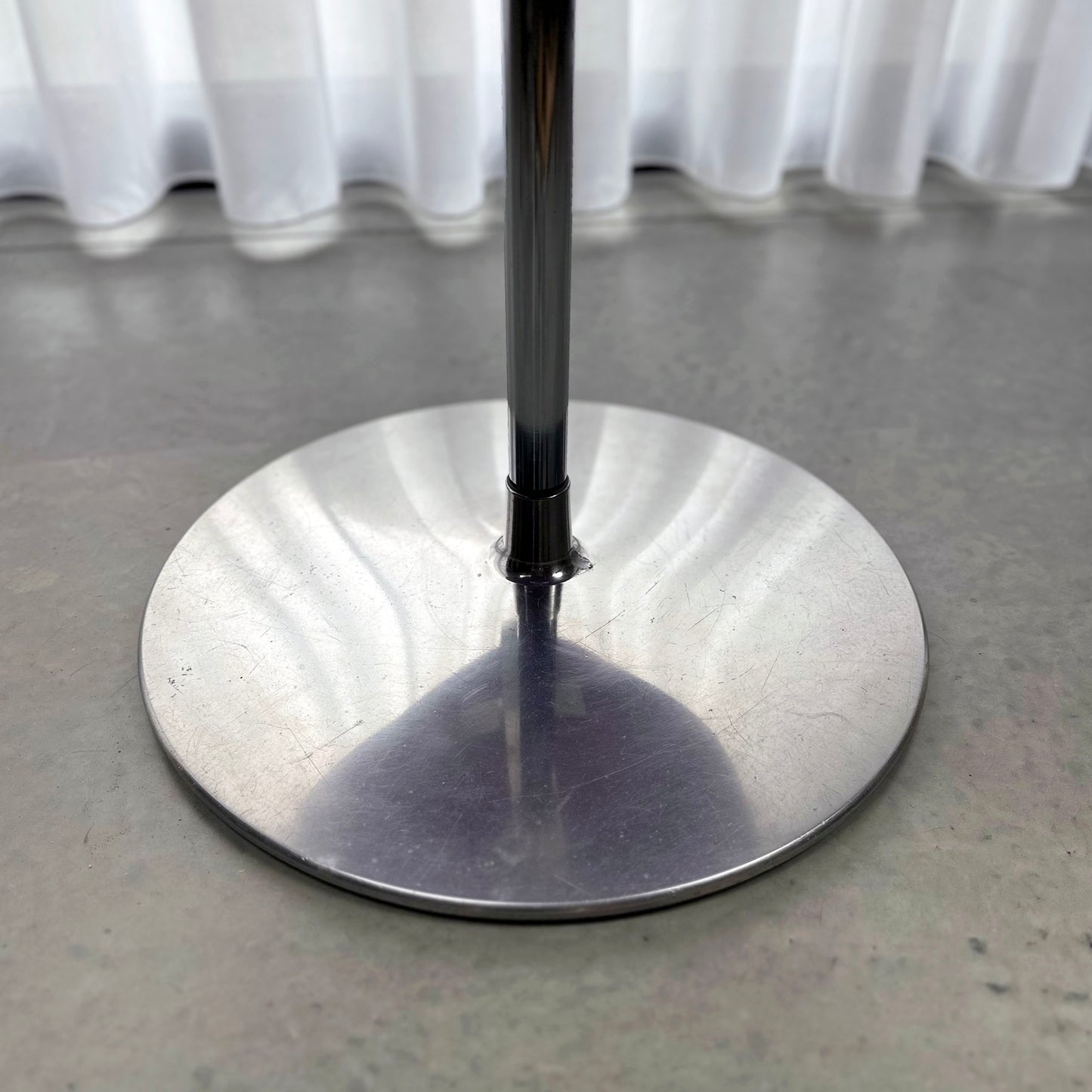 Little Tulip by Pierre Paulin for Artifort