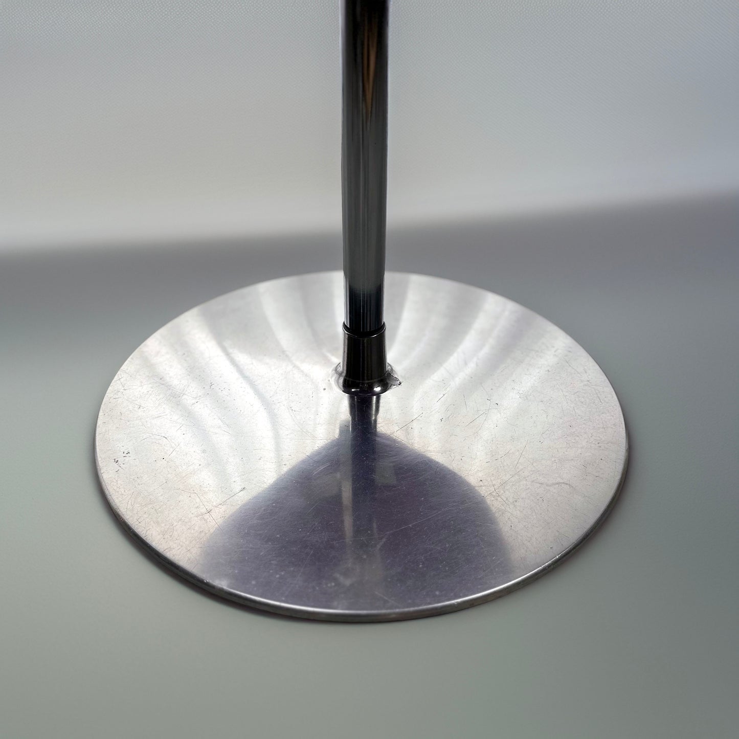 Little Tulip by Pierre Paulin for Artifort