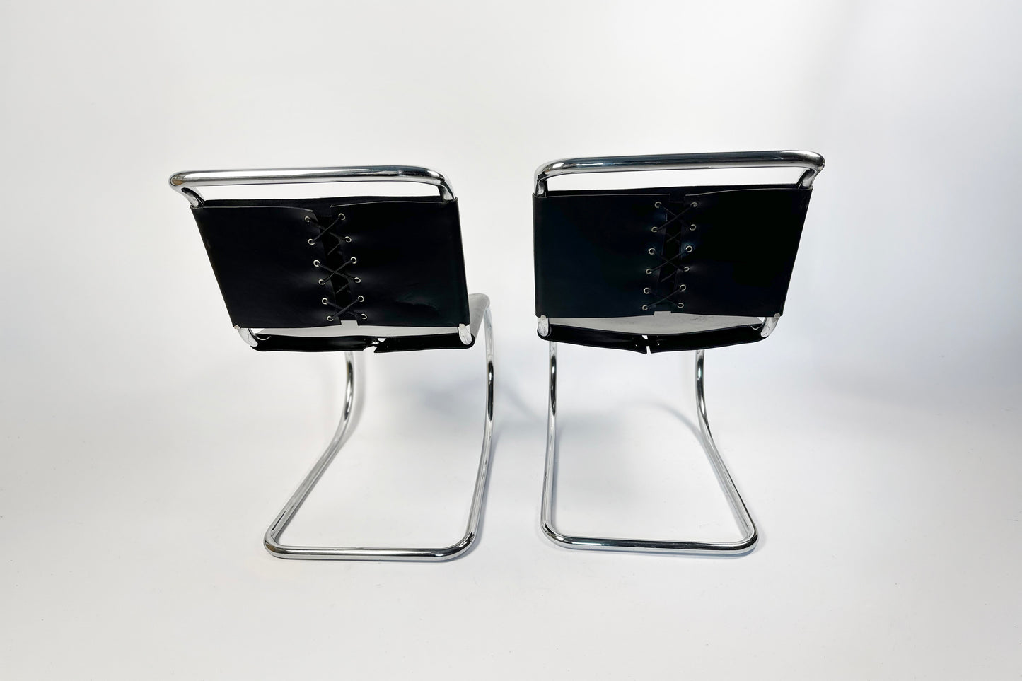 Pair of MR10 Lounge Chairs — Ludwig Mies van der Rohe, attr. Knoll, c. 1970s